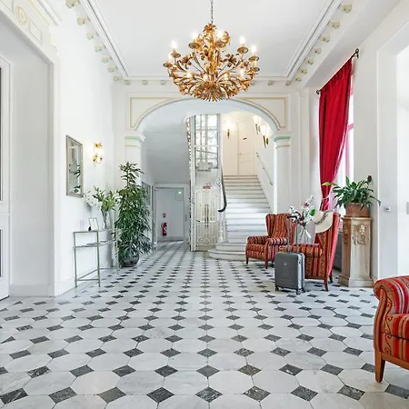 Les Tourelles Hotel Sainte-Maxime