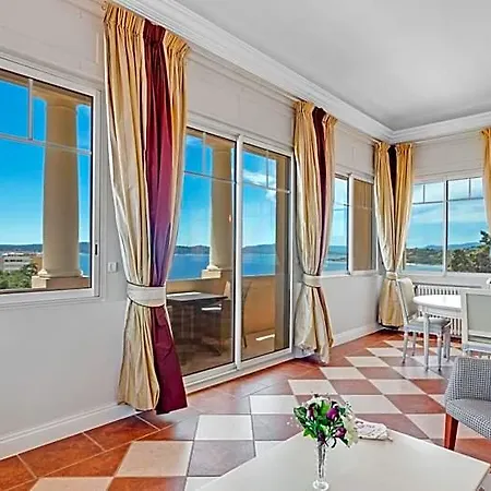 Les Tourelles Hotel Sainte-Maxime